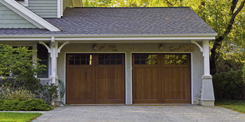 Blend Function & Style with Wood Grain Garage Doors 