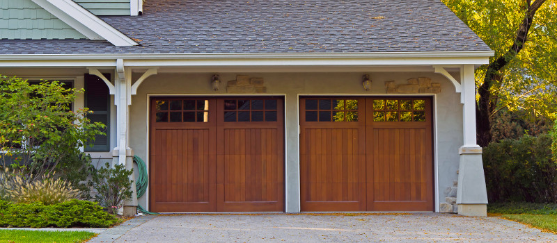 Garage Door Companies: Three Ways They Can Help You Choose