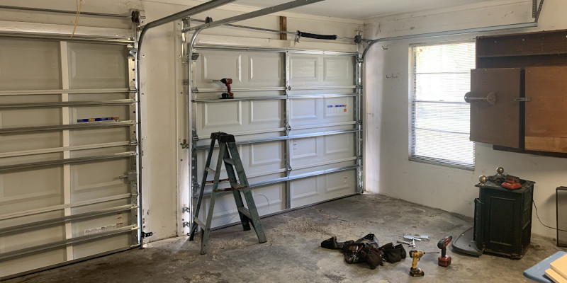 Garage Door Replacement in Fish Hawk, Florida