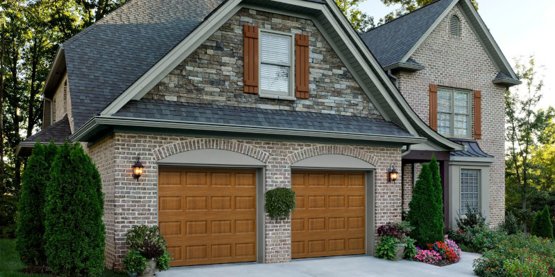 New Garage Doors in Lakewood Ranch, Florida